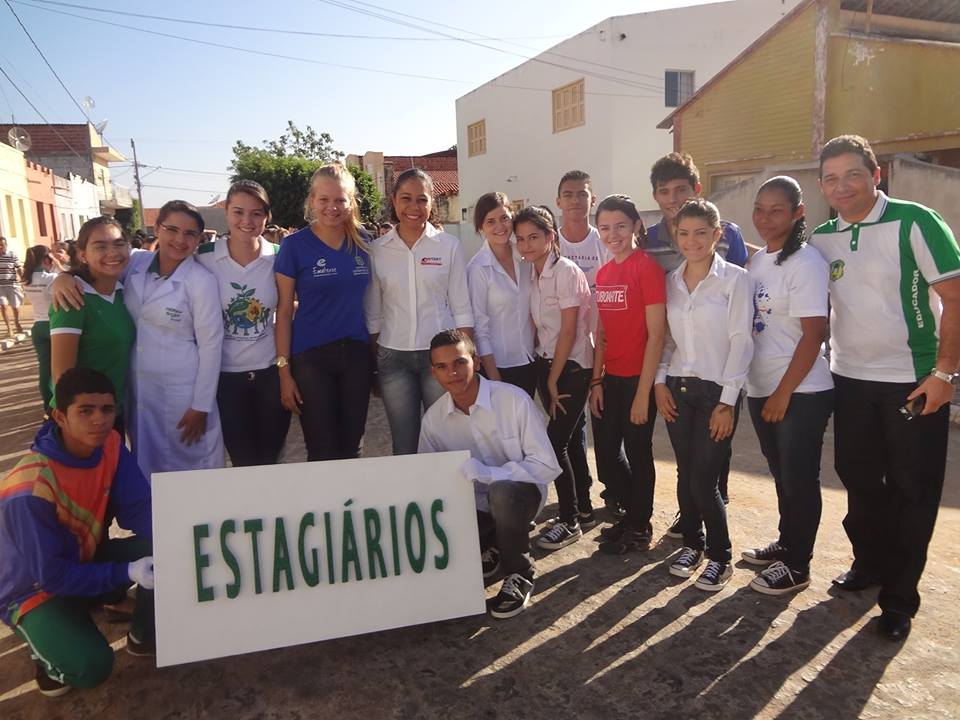 Estagiários